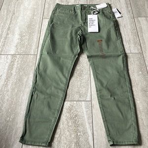 Celebrity Pink Size 11/30 Green Skinny Jeans High Rise Ankle Length